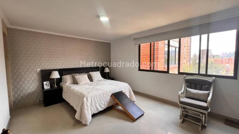 Functional 4BR Apartment in El Poblado - 9