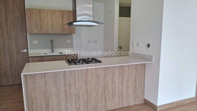 Apartamento en Arriendo, San Nicolas, Rionegro - 2