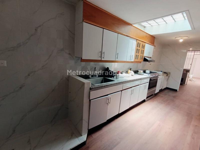 Casa Amplia de 5 Alcobas en Floresta - 3