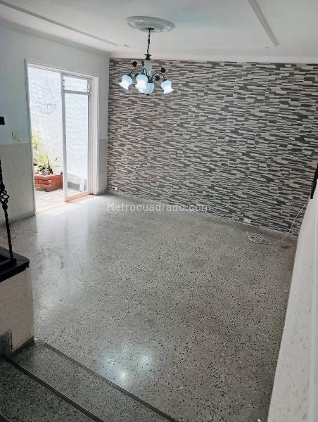 Casa Amplia de 5 Alcobas en Floresta - 5