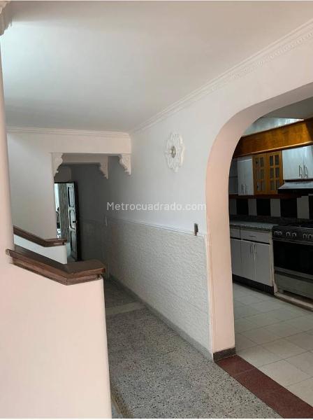 Casa Amplia de 5 Alcobas en Floresta - 7