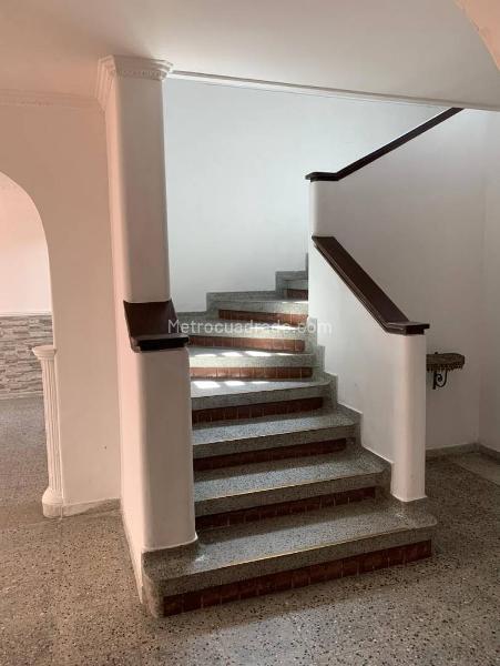 Casa Amplia de 5 Alcobas en Floresta - 8