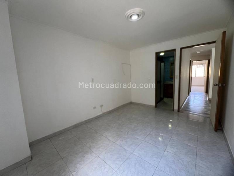 Apartamento Funcional de 3 Alcobas en Simón Bolívar - 7