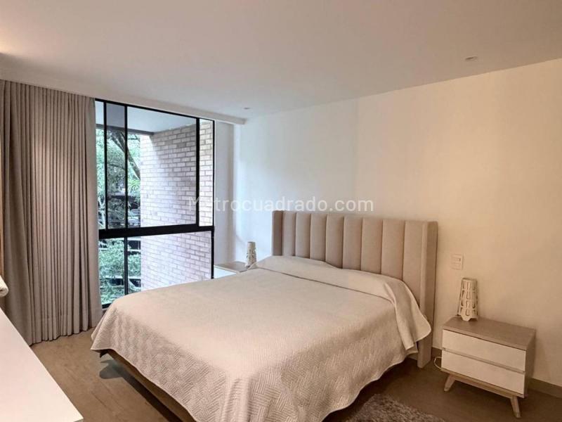 Apartamento Tipo Estudio Dúplex Amoblado en El Poblado - 6