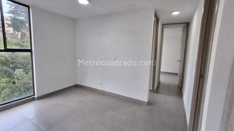 2BR Apartment in Tranvia (48 m²) - 2