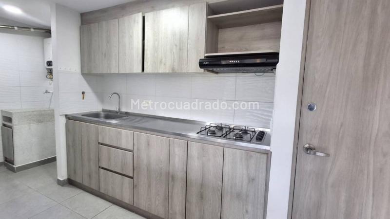2BR Apartment in Tranvia (48 m²) - 4