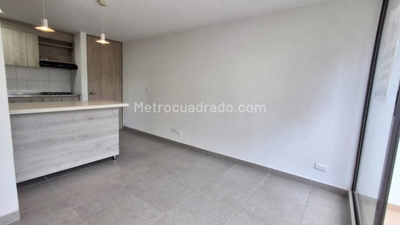 2BR Apartment in Tranvia (48 m²) - 5