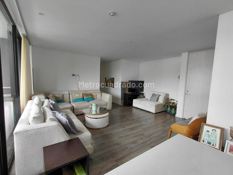 2BR Apartment in El Poblado (95 m²) - 3