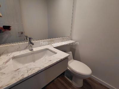 Apartamento de 2 alcobas en arriendo en El Poblado, Medellín, 95 m² · foto 7 de 20