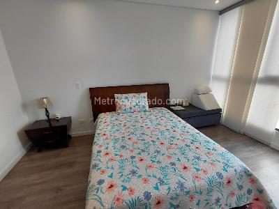 Apartamento de 2 alcobas en arriendo en El Poblado, Medellín, 95 m² · foto 10 de 20