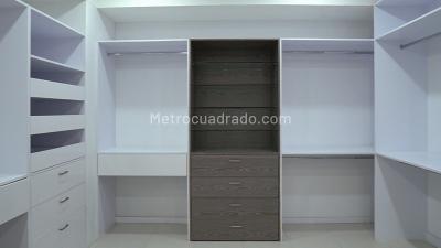 Apartamento en venta en El Poblado, Medellín · foto 12 de 20