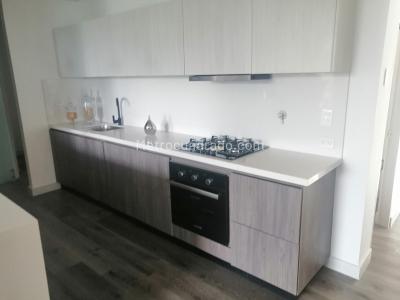 Apartamento de 3 alcobas en venta en El Poblado, Medellín, 156 m² · foto 3 de 20
