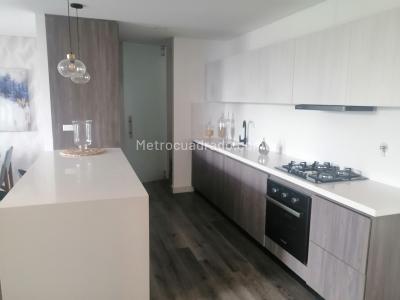 Apartamento de 3 alcobas en venta en El Poblado, Medellín, 156 m² · foto 4 de 20