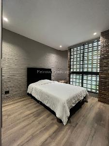 Apartamento de 4 alcobas en venta en El Poblado, Medellín, 230 m² · foto 6 de 20
