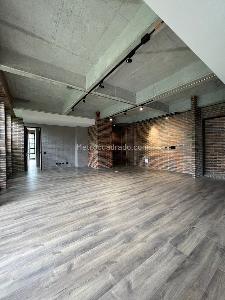 Apartamento de 4 alcobas en venta en El Poblado, Medellín, 230 m² · foto 19 de 20