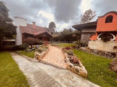 Casa en venta en Loma Del Escobero, Envigado · foto 4 de 20