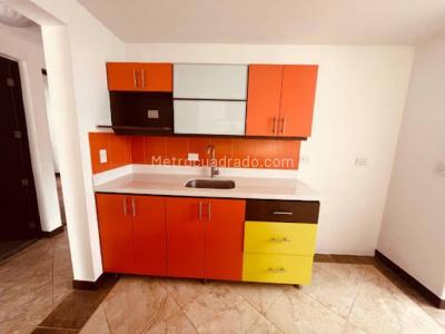 Casa en venta en Loma Del Escobero, Envigado · foto 7 de 20