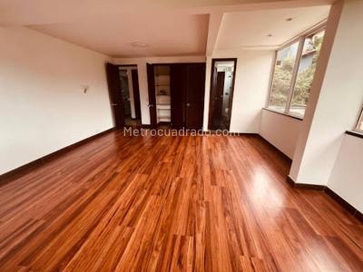 Casa en venta en Loma Del Escobero, Envigado · foto 14 de 20