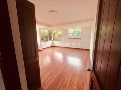 Casa en venta en Loma Del Escobero, Envigado · foto 16 de 20