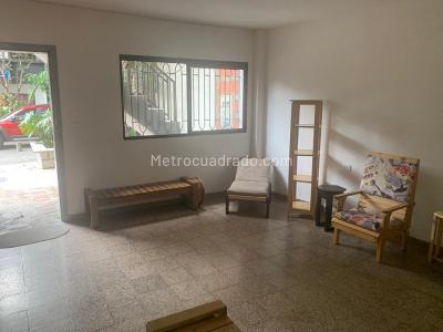 Casa de 5 alcobas en venta en Manila, Medellín, 480 m² · foto 4 de 20