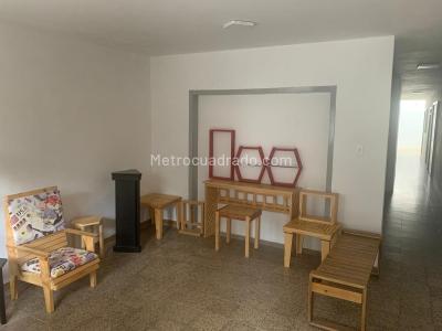 Casa de 5 alcobas en venta en Manila, Medellín, 480 m² · foto 5 de 20