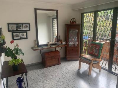 Casa de 5 alcobas en venta en Manila, Medellín, 480 m² · foto 6 de 20