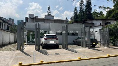 Casa de 5 alcobas en venta en La Aguacatala, Medellín, 337 m² · foto 2 de 20