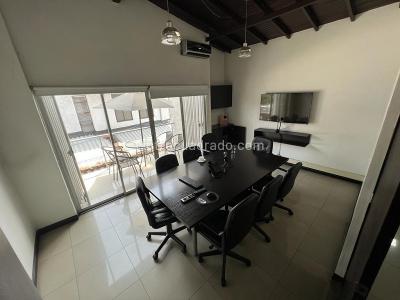 Casa de 5 alcobas en venta en La Aguacatala, Medellín, 337 m² · foto 17 de 20