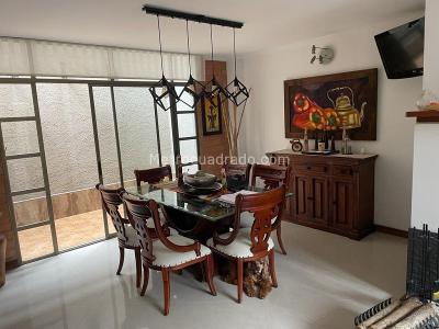 Casa de 5 alcobas en venta en Sabaneta, Sabaneta, 380 m² · foto 6 de 20