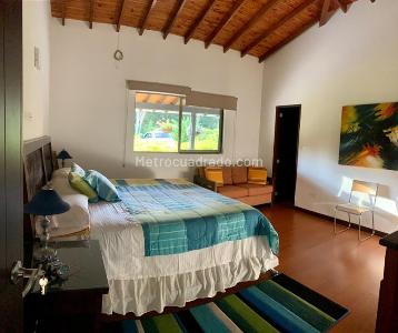 Casa de 5 alcobas en venta en Llano Grande, Rionegro, 350 m² · foto 12 de 17