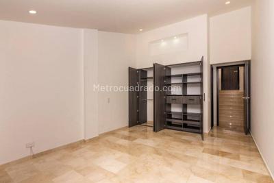 Casa de 5 alcobas en venta en Medellin, Medellín, 360 m² · foto 8 de 20