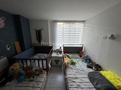 Apartamento en venta en El Poblado, Medellín · foto 4 de 20
