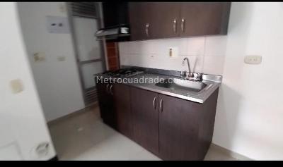 Apartamento de 1 alcoba en venta en Medellin, Medellín, 69 m² · foto 3 de 8