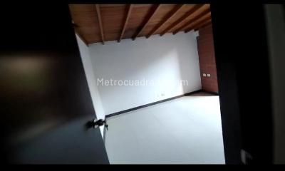 Apartamento de 1 alcoba en venta en Medellin, Medellín, 69 m² · foto 5 de 8