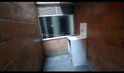 Apartamento de 1 alcoba en venta en Medellin, Medellín, 69 m² · foto 8 de 8