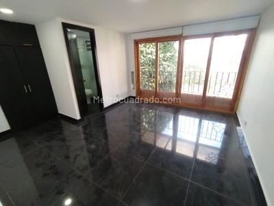 Casa de 5 alcobas en venta en El Poblado, Medellín, 430 m² · foto 5 de 20