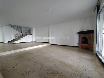 Casa de 5 alcobas en venta en El Poblado, Medellín, 430 m² · foto 7 de 20