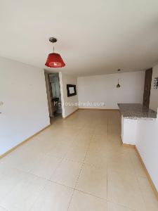 Apartamento de 3 alcobas en venta en Loma Del Indio, Medellín, 75 m² · foto 9 de 20