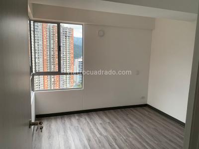 Apartamento de 2 alcobas en venta en Sabaneta, Sabaneta, 90 m² · foto 8 de 10