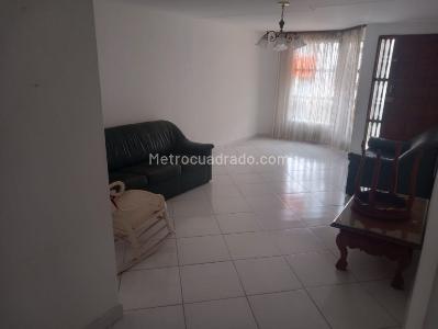 Casa de 4 alcobas en venta en Santa Monica, Medellín, 210 m² · foto 5 de 13