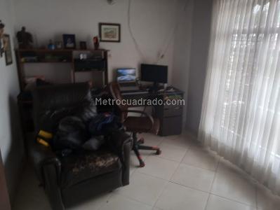 Casa de 4 alcobas en venta en Santa Monica, Medellín, 210 m² · foto 7 de 13
