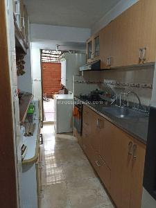 Apartamento de 2 alcobas en venta en El Poblado, Medellín, 96 m² · foto 9 de 20