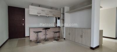Apartamento de 3 alcobas en venta en El Poblado, Medellín, 151 m² · foto 3 de 13