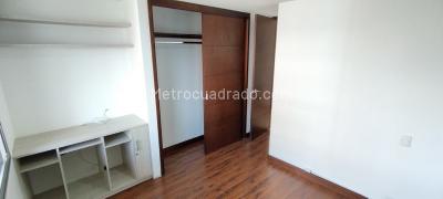 Apartamento de 3 alcobas en venta en El Poblado, Medellín, 151 m² · foto 6 de 13