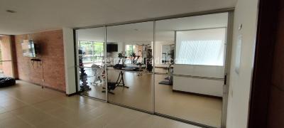 Apartamento de 3 alcobas en venta en El Poblado, Medellín, 151 m² · foto 11 de 13