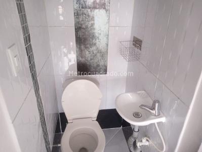 Apartamento de 3 alcobas en venta en Prado, Bello, 68 m² · foto 6 de 6