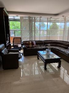 Apartamento de 5 alcobas en venta en El Poblado, Medellín, 260 m² · foto 2 de 20