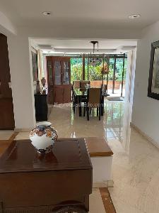 Apartamento de 5 alcobas en venta en El Poblado, Medellín, 260 m² · foto 4 de 20