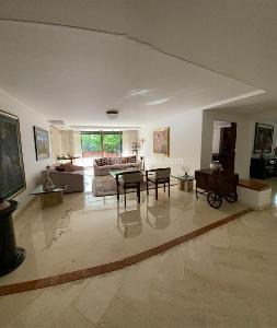 Apartamento de 5 alcobas en venta en El Poblado, Medellín, 260 m² · foto 6 de 20