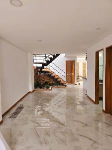 Casa de 5 alcobas en venta en El Porvenir, Rionegro, 270 m² · foto 3 de 12